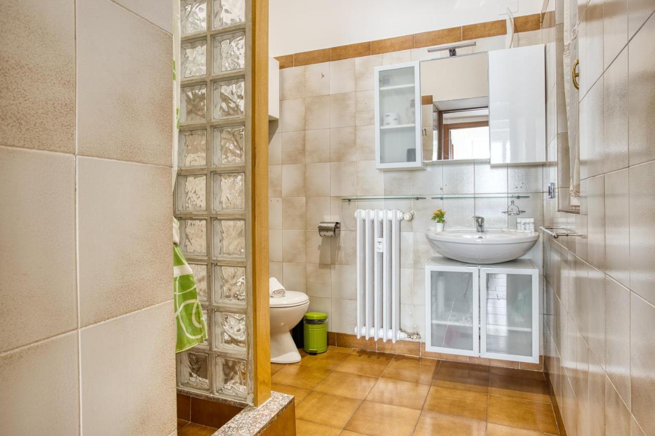 Joivy Adorable 1 Bed Flat Near Centre Apartment Milano Exterior foto