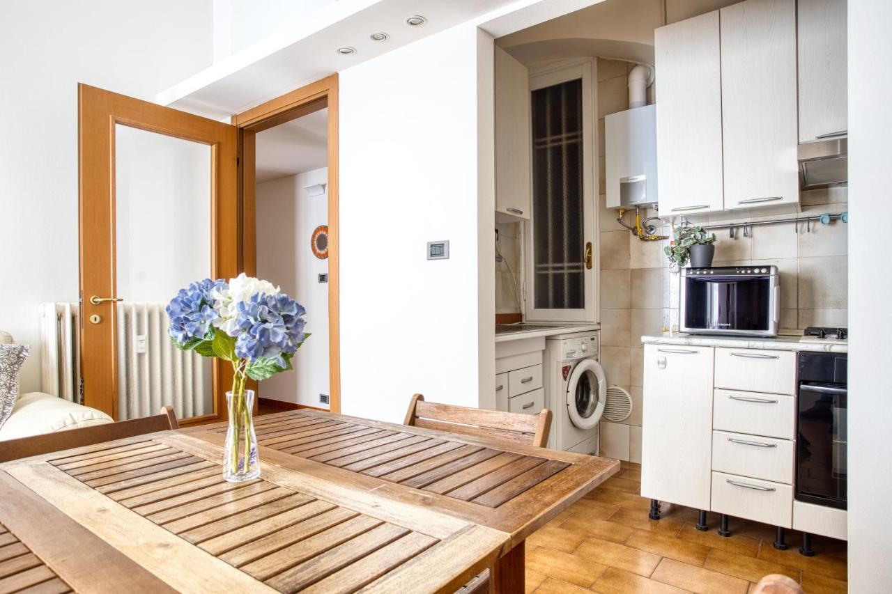 Joivy Adorable 1 Bed Flat Near Centre Apartment Milano Exterior foto